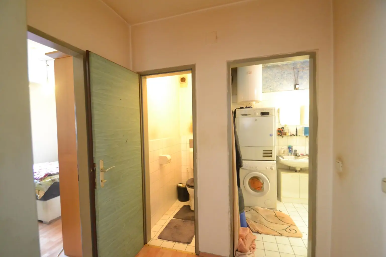 Innenflur-WC-Bad-Schlafzimmer