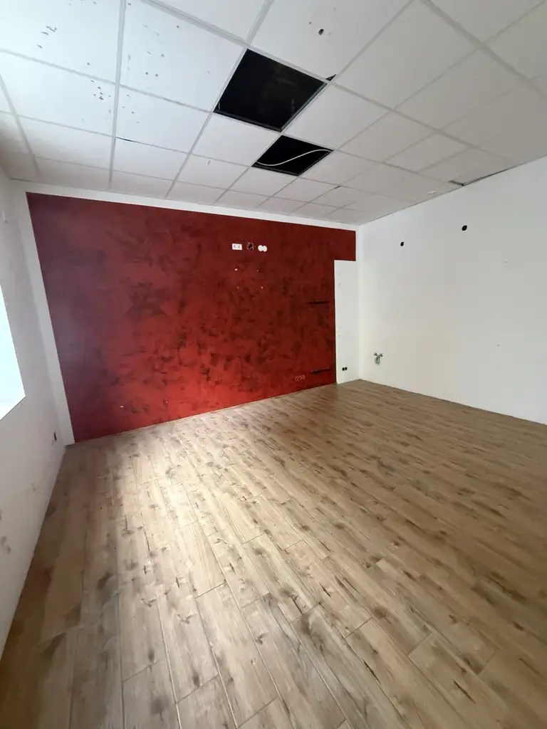 Geschäftslokal 1150 Wien | 100 m² im EG | nur 735 € Miete | Top Gelegenheit