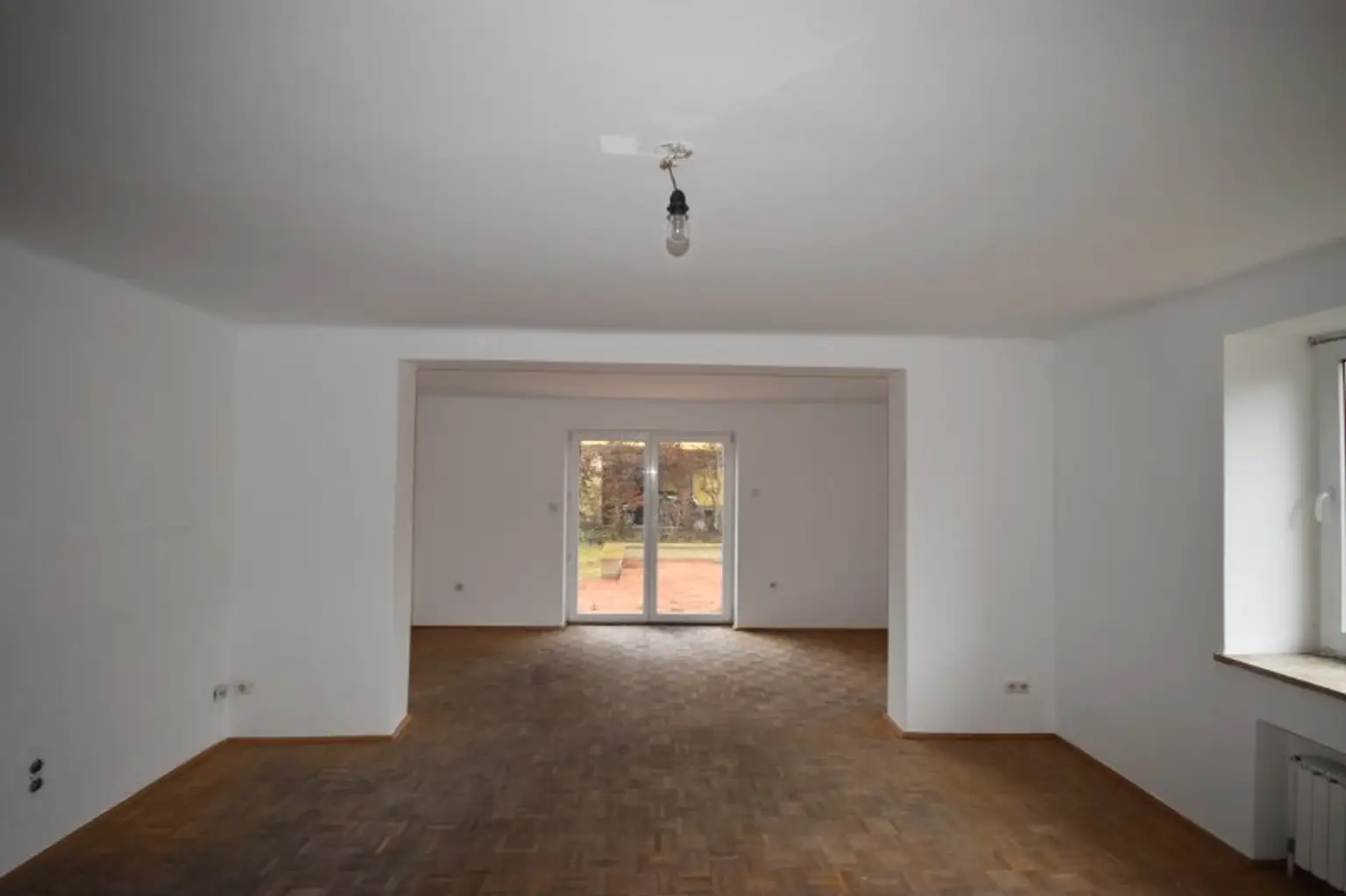 Wohnzimmer - Sanierungsbedürftiger Altbestand in bester Lage Kauf Aigen Salzburg