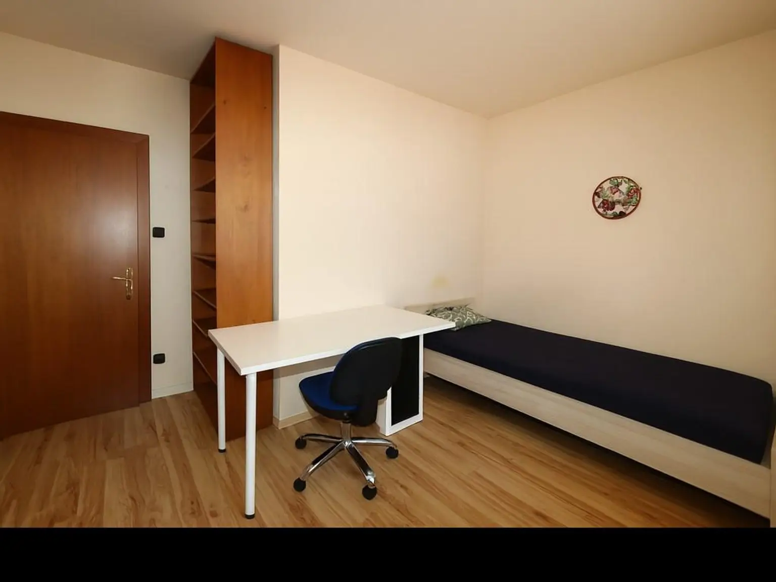 Anleger Aufgepasst - Attraktive 5 Zimmer Wohnung voll vermietet!
