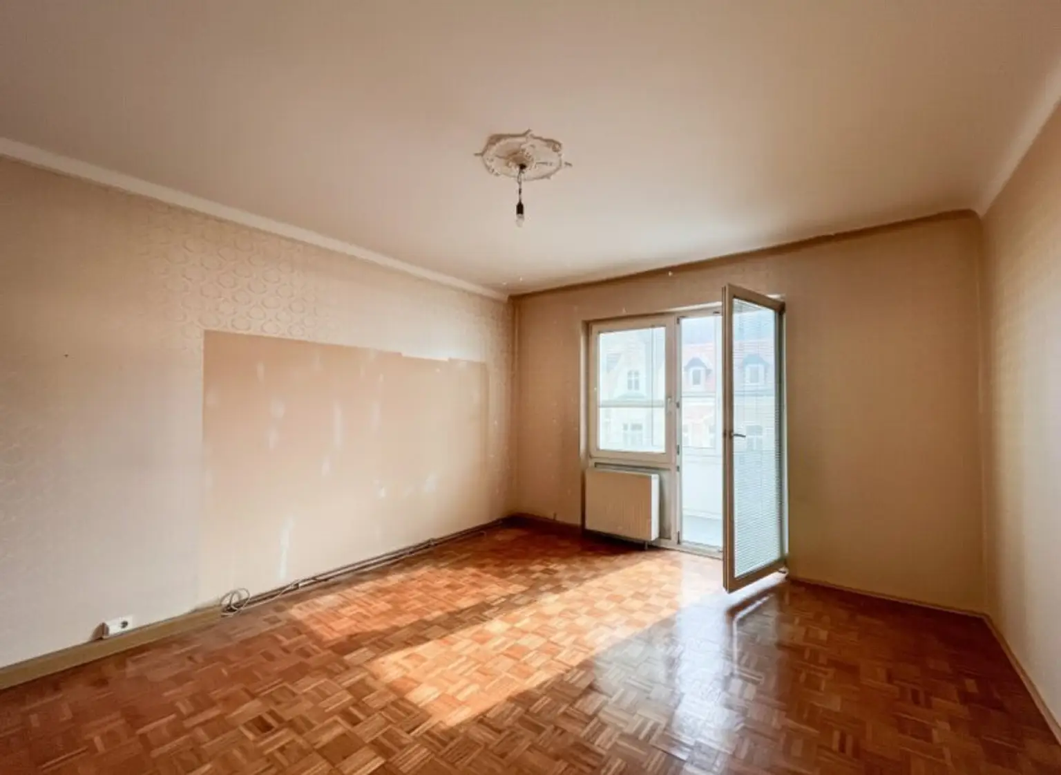 Wohnzimmer mit Loggia