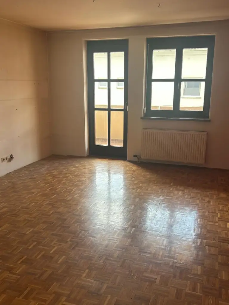 Wohnung-sanierungsbedürftig