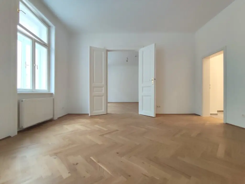 Altbaujuwel mit Erstbezug und U-Bahn Nähe! 3 Zimmer! Nähe Servitenviertel!