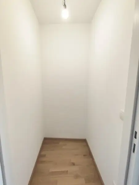 Neubau 3-Zimmer-Erstbezug mit Loggia im 5. Liftstock - Top68