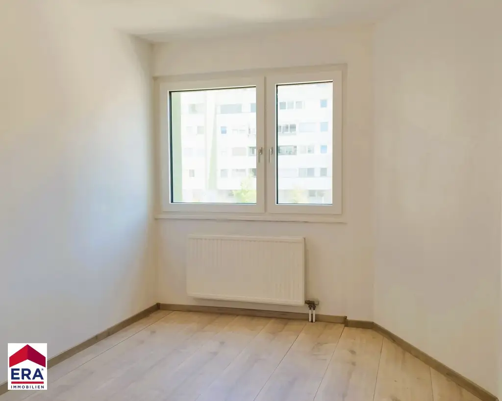 Zentrale 2-Zi-Wohnung mit Loggia & Garage in Linz-Biesenfeld, vollrenoviert, UNI Nähe!