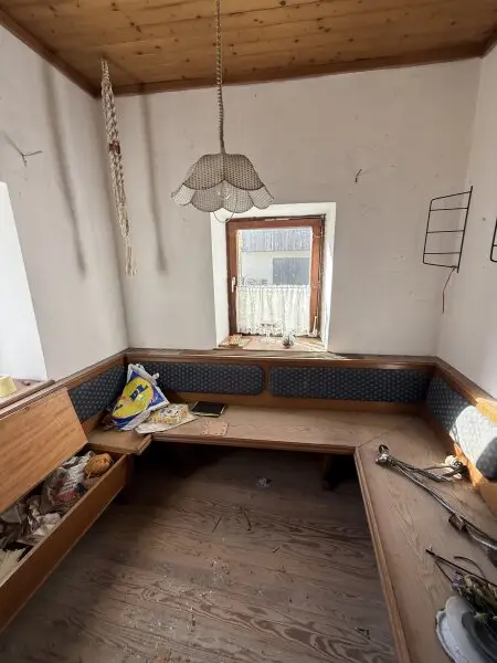 Wohnhaus nähe Warmbad/Villach: 200m² mit Balkon, Terrasse & Garagen!