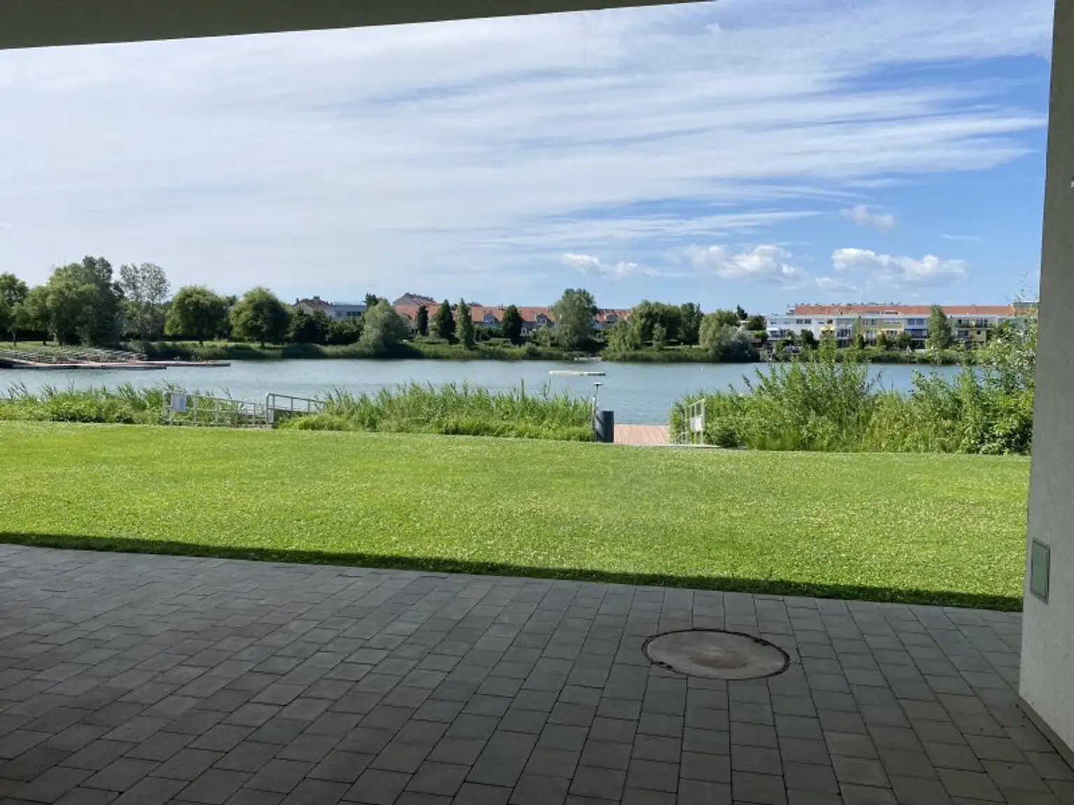 Moderne Wohnung in Vösendorf: 61m² mit Balkon, Einbauküche & Badewanne! € 340.000,-