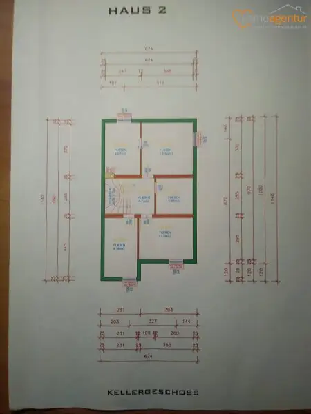 Großzügiges, vollunterkellertes Reihenmittelhaus mit Garten, Garage & ca. 245 m² Gesamtnutzfläche in Ansfelden