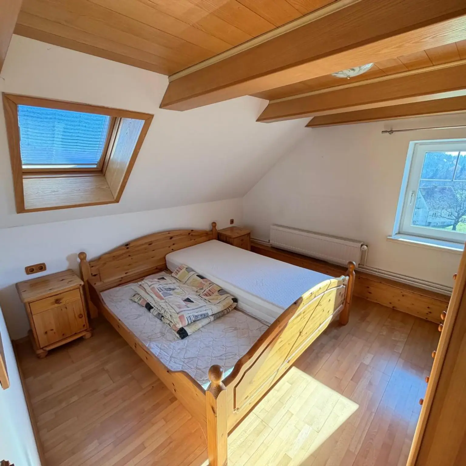 Wohnen in Aussichtslage mitten in der Natur auf  8 Ha. Grund, ehemalige Hofstelle!