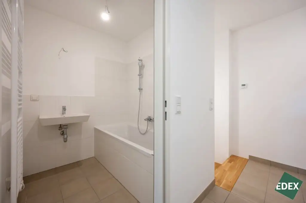 ERSTBEZUG | Sonnige 3-Zimmer-Maisonette-Wohnung mit Garten