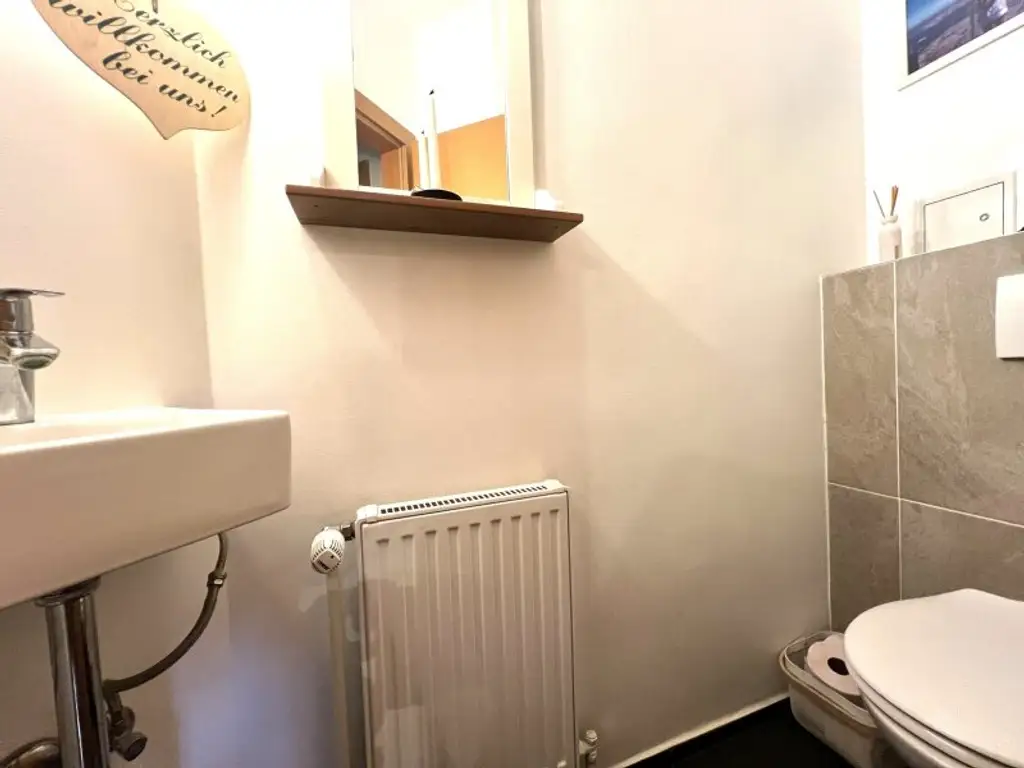 (!) Familienhit mit Charme - gut geschnittene Doppelhaushälfte mit Garten & Pool in Gaaden (!)