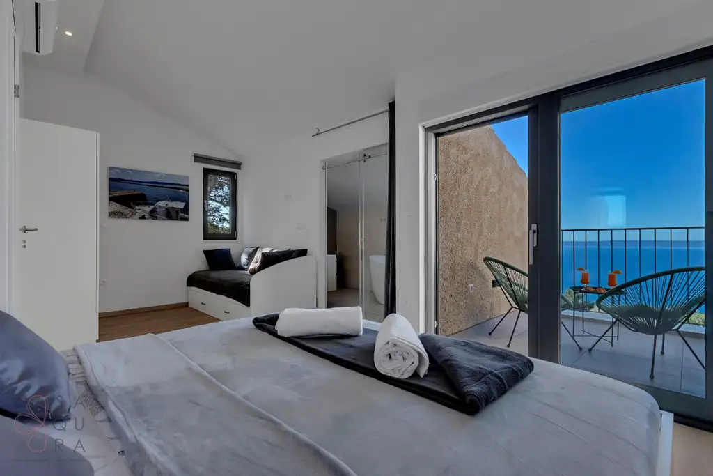 Stone Mansion Makarska – Mediterrane Eleganz mit Investitionspotenzial