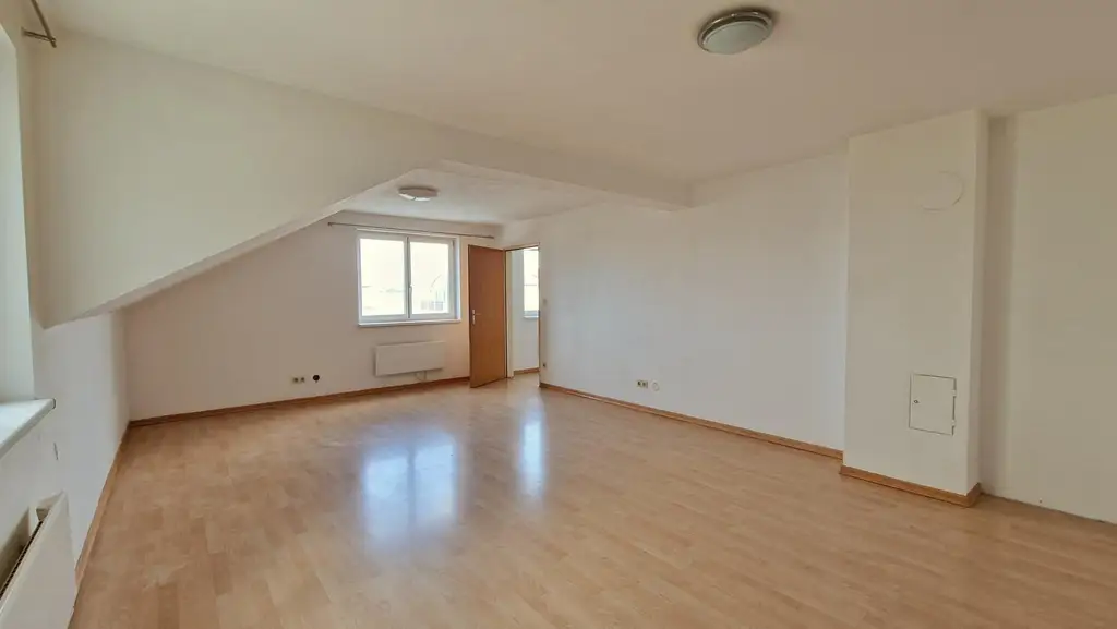 Großzügige 2-Zimmer-Wohnung mit Parkplatz im Zentrum von Oberwaltersdorf – unbefristet zu mieten!