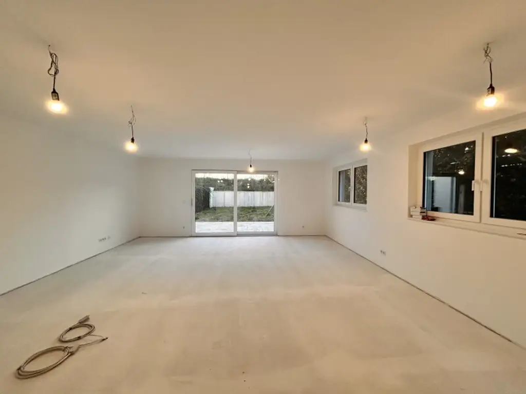 Alleineigentum ! Wohnen am See in einer Oase der Ruhe - mit 155 m2 Wohnfläche auf 2 Etagen zum Familienglück