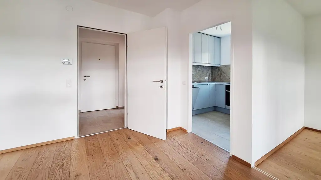 Gemütliche 2-Zimmer-Wohnung mit Terrasse und Badeplatz an der Traun