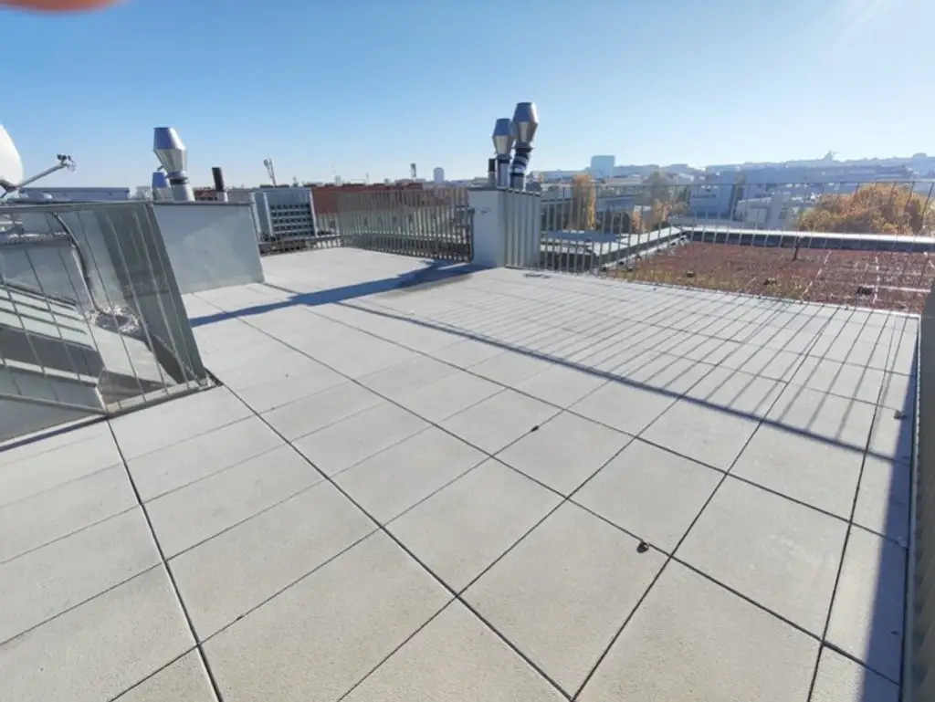 TERRASSENTRAUM! DG-Erstbezug mit Terrasse und Dachterrasse! Top80