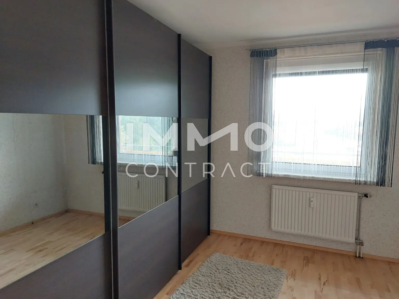BESONDERS SCHÖNE 3 ZIMMERWOHNUNG MIT GROSSER LOGGIA UND MIT  EXKLUSIVER AUSSTATTUNG