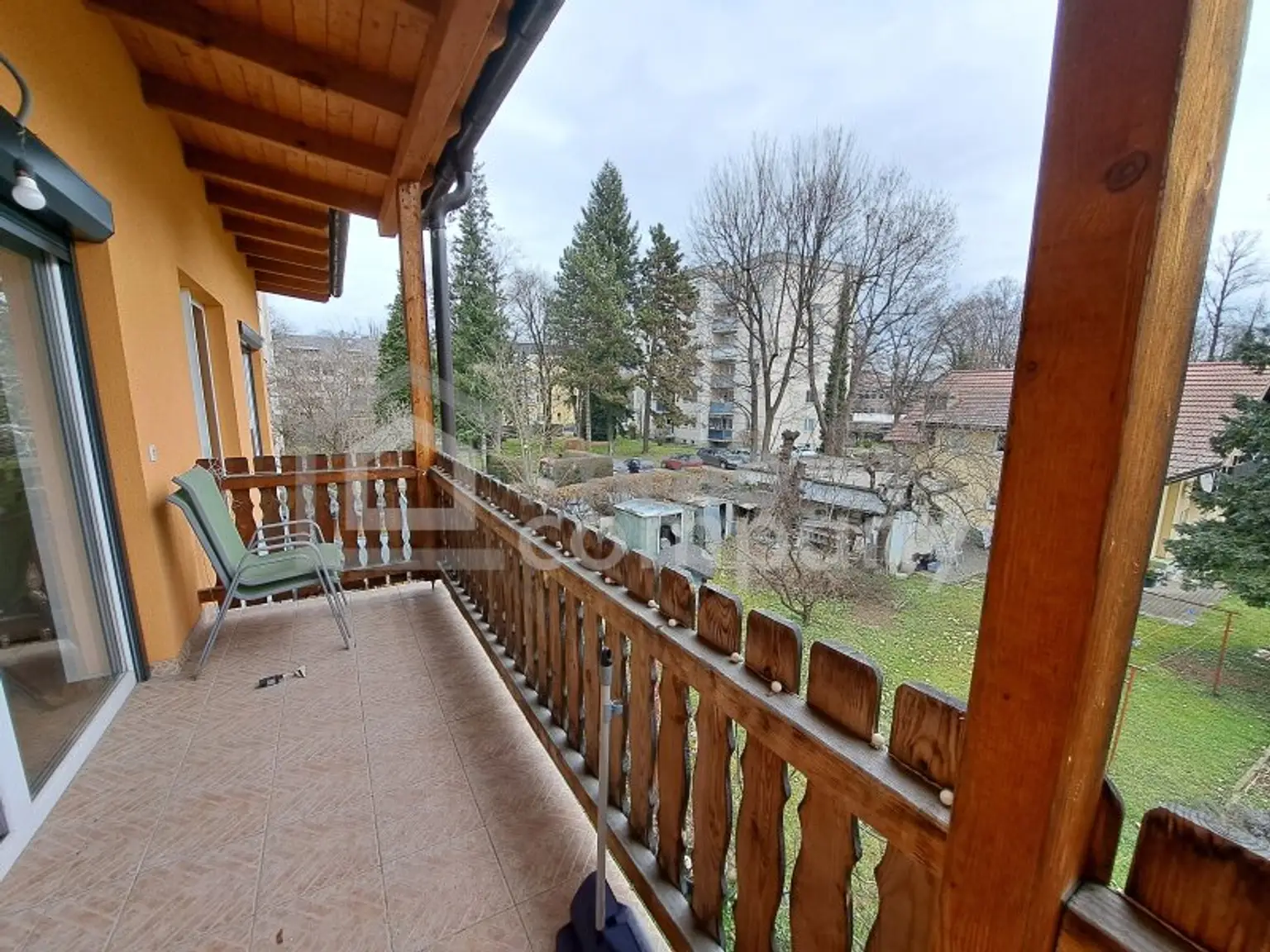 Großzügiges Wohnen mit Gartenidylle in Graz - Luxuriöses Haus mit 9 Zimmern für 850.000,00 €!