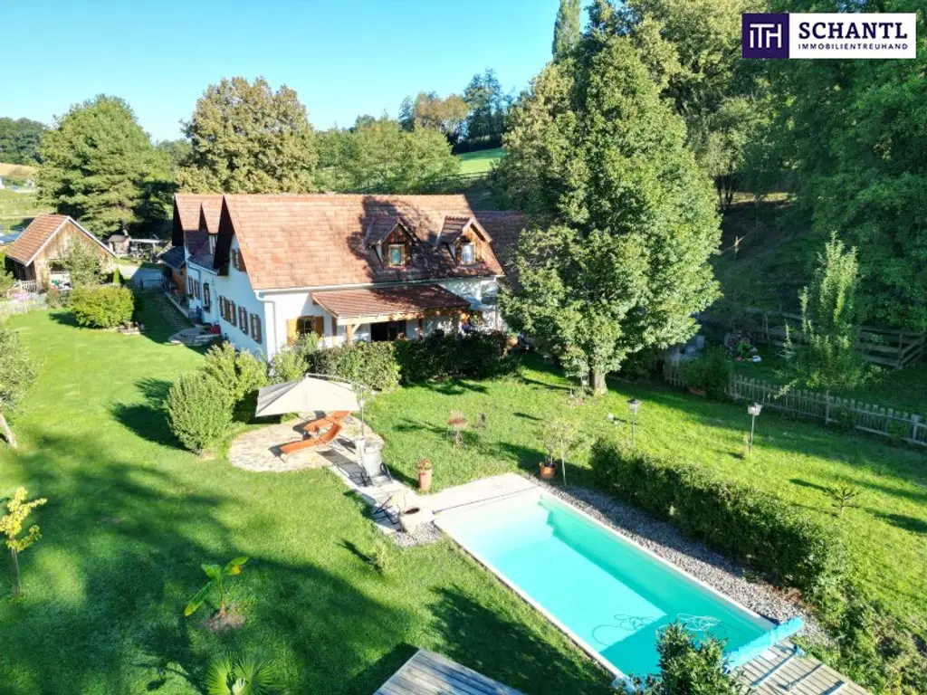 SENSATIONELLES JUWEL! Exklusiver Vierkanthof im Thermenland Steiermark – Wohnen, Reiten & Leben mit Pool und Natur!