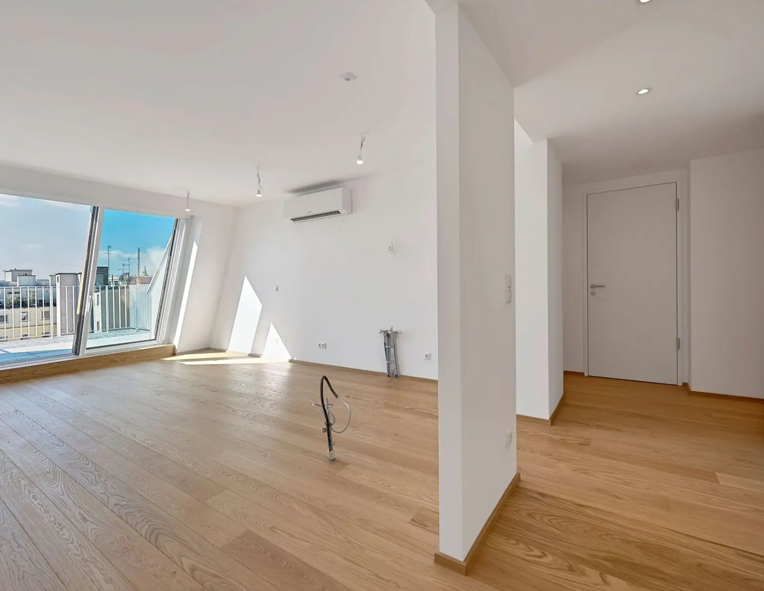 THE TEMPTATION - Vorsorgewohnung - Dachgeschosswohnung mit toller Raumaufteilung - 3 ZI - Südbalkon