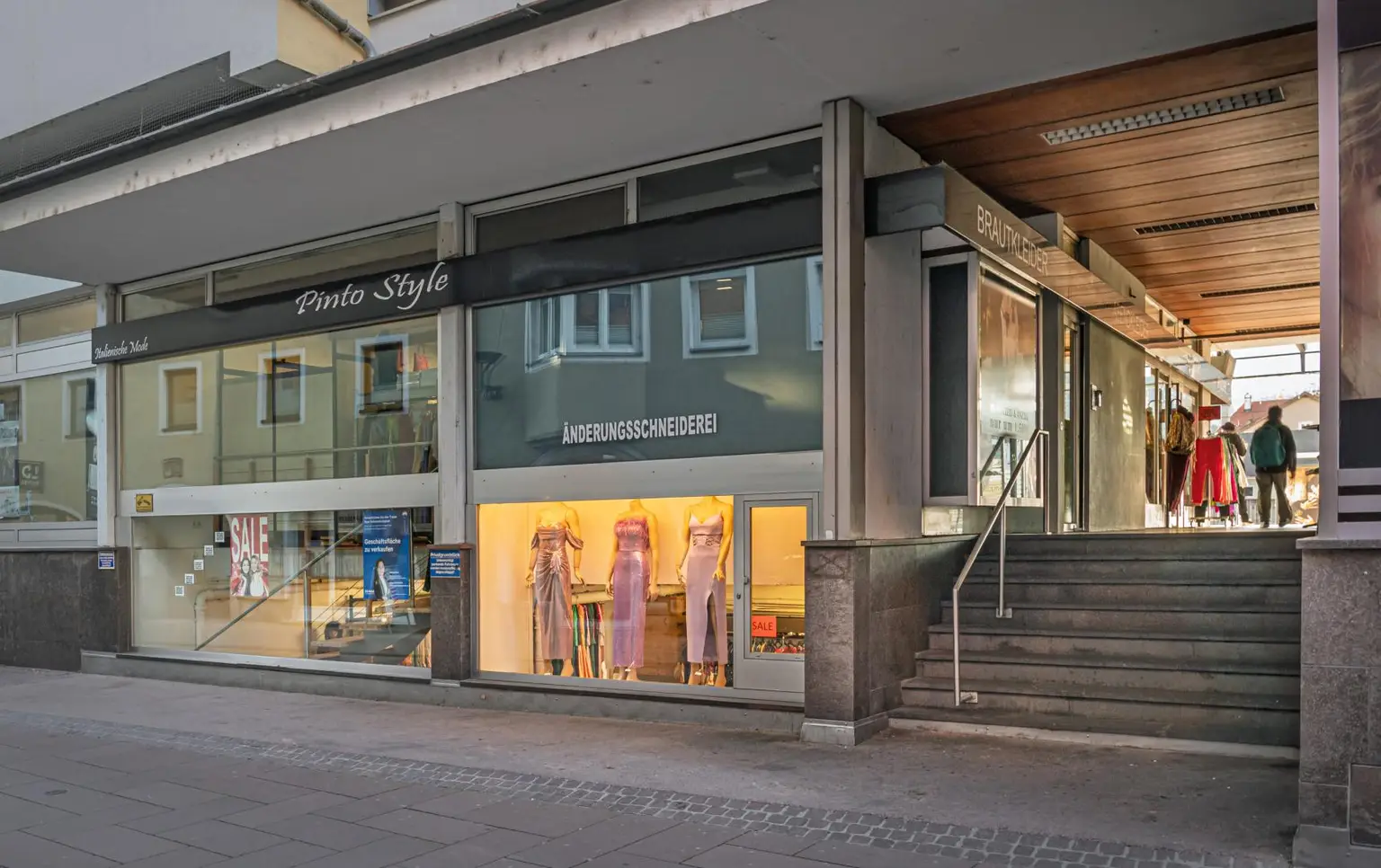 Schaufenster Wopfnerstrasse