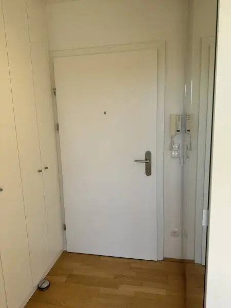 Vorzimmer/ Eingangsbereich