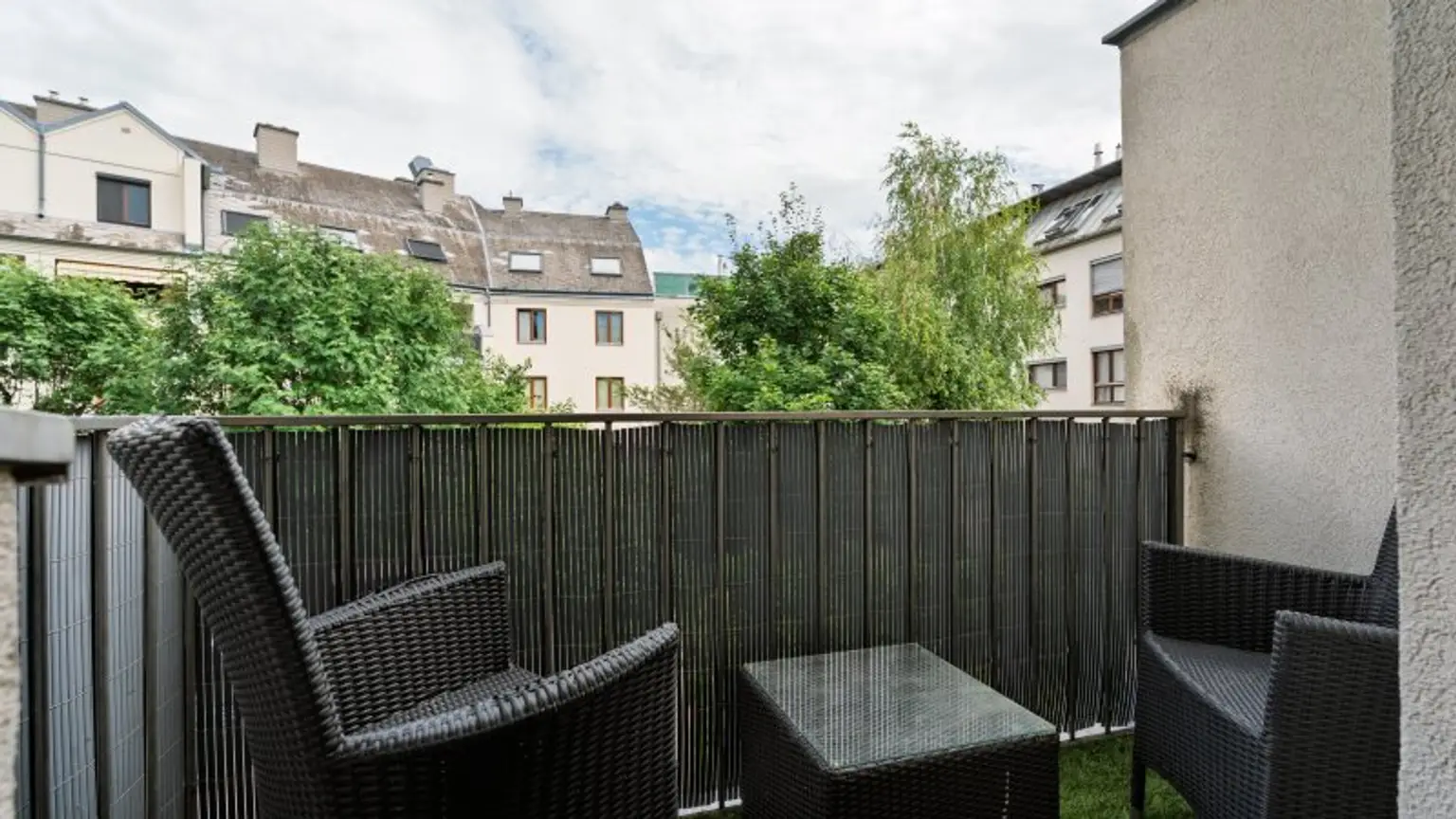 Wohnträume verwirklichen ! *Exklusive Maisonette-Wohnung mit Garten*