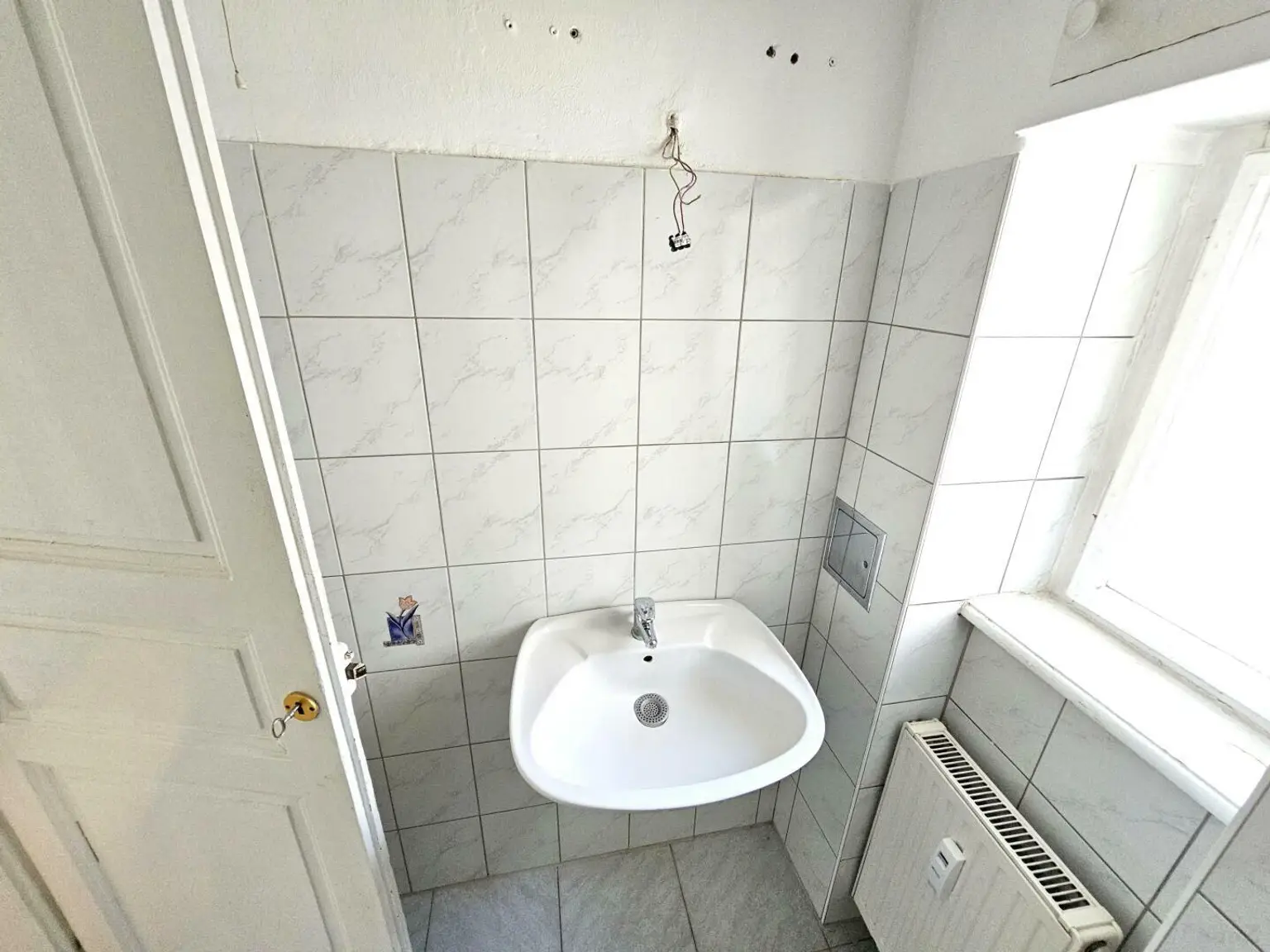 2 Zimmer nähe XXX-Lutz - Eigentum, ab sofort beziehbar - H11/13  ++Videorundgang++