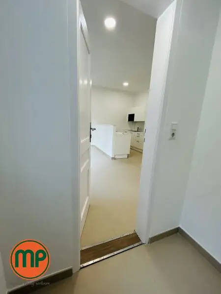 elegantes 6 Zimmerbüro mit Klimaanlage im noblen 13. Bezirk