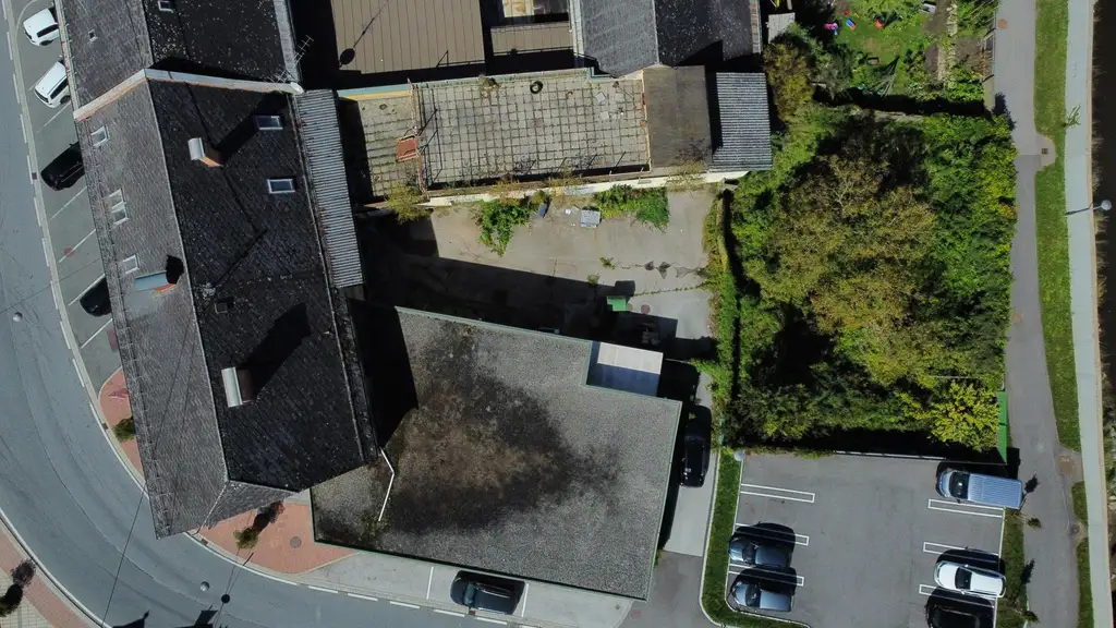 Geschäftshaus mit viel Potenzial!