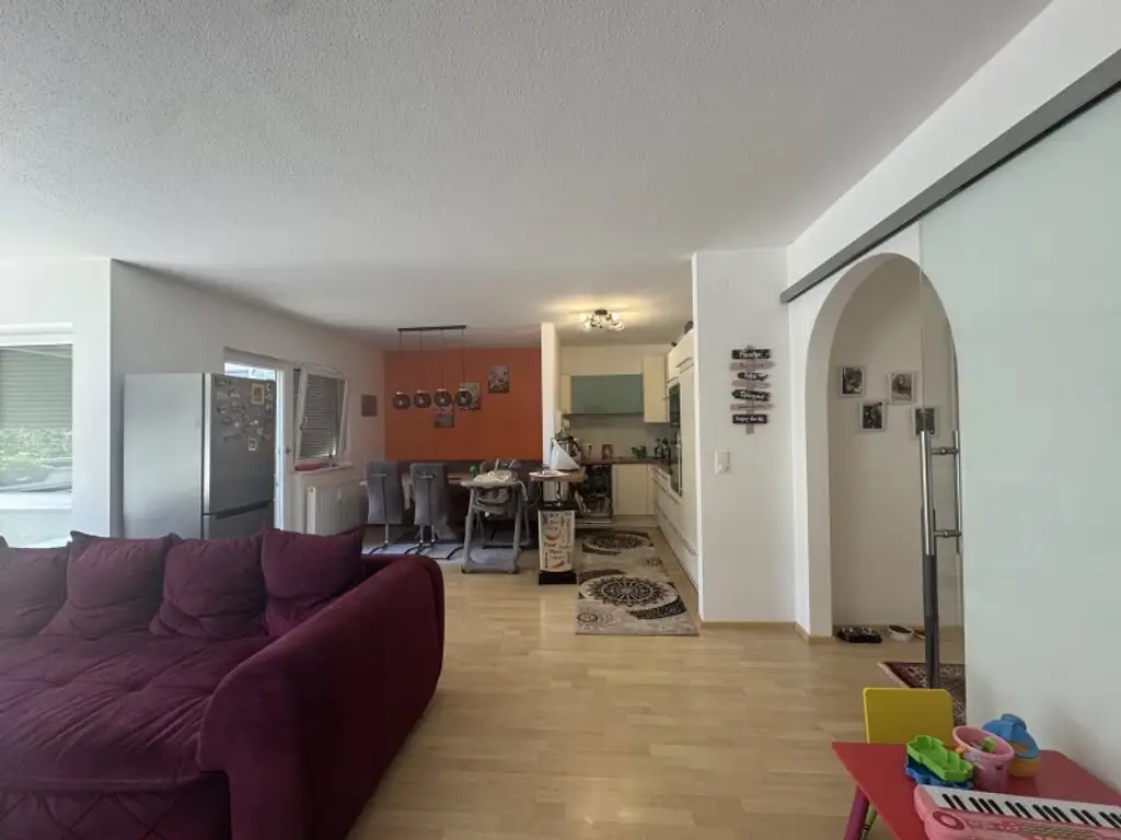 MIETE! *schöne große Wohnung mit Garten, Terrasse und Garage im schönen Thaur (Kapons)