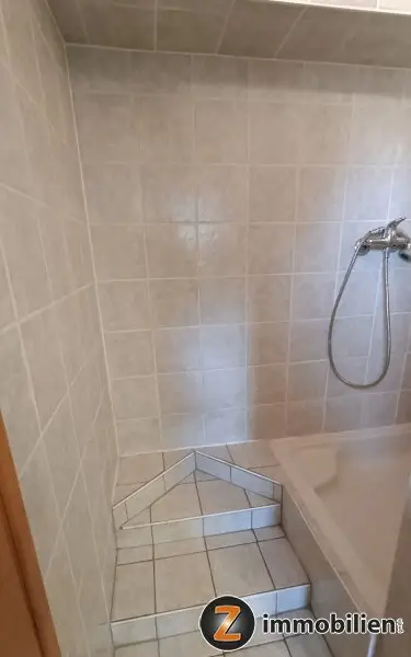 Wunderschöne Villa in exklusiver Bauausführung und Einrichtung