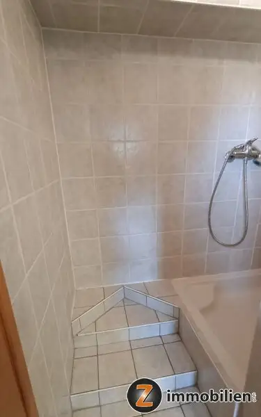 Wunderschöne Villa in exklusiver Bauausführung und Einrichtung