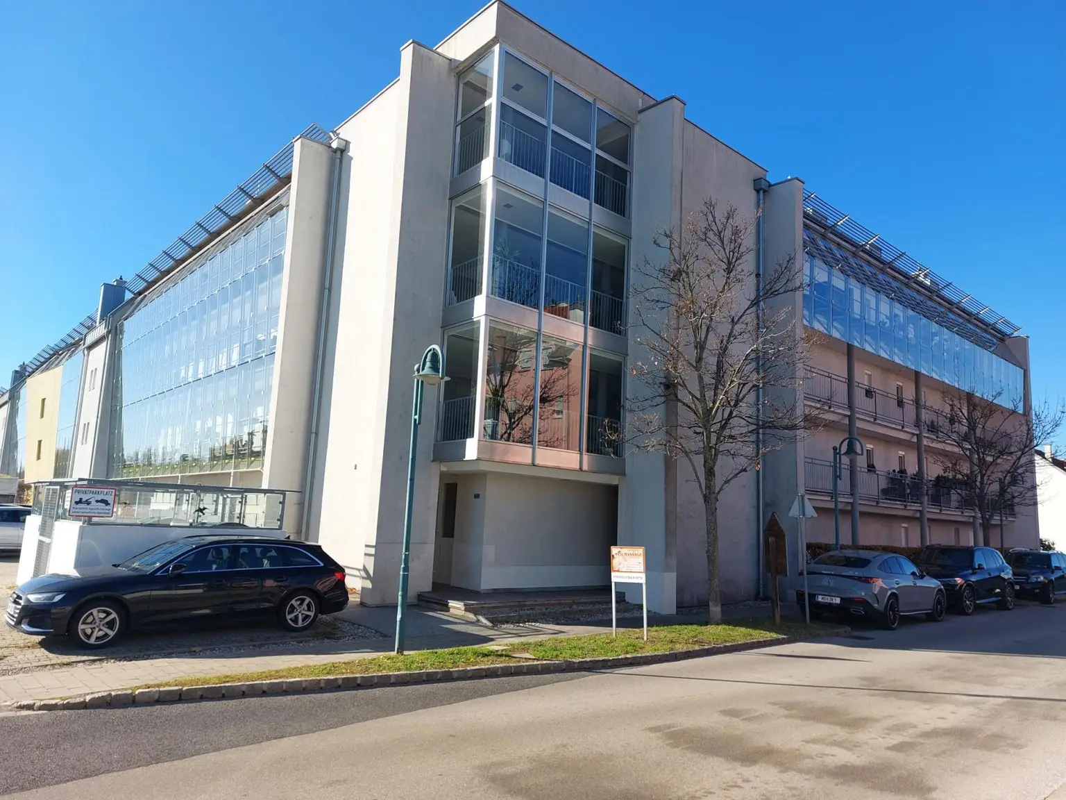 Wohnen am Seepark, leistbare Dreizimmertraumwohnung mit Dachterrasse!