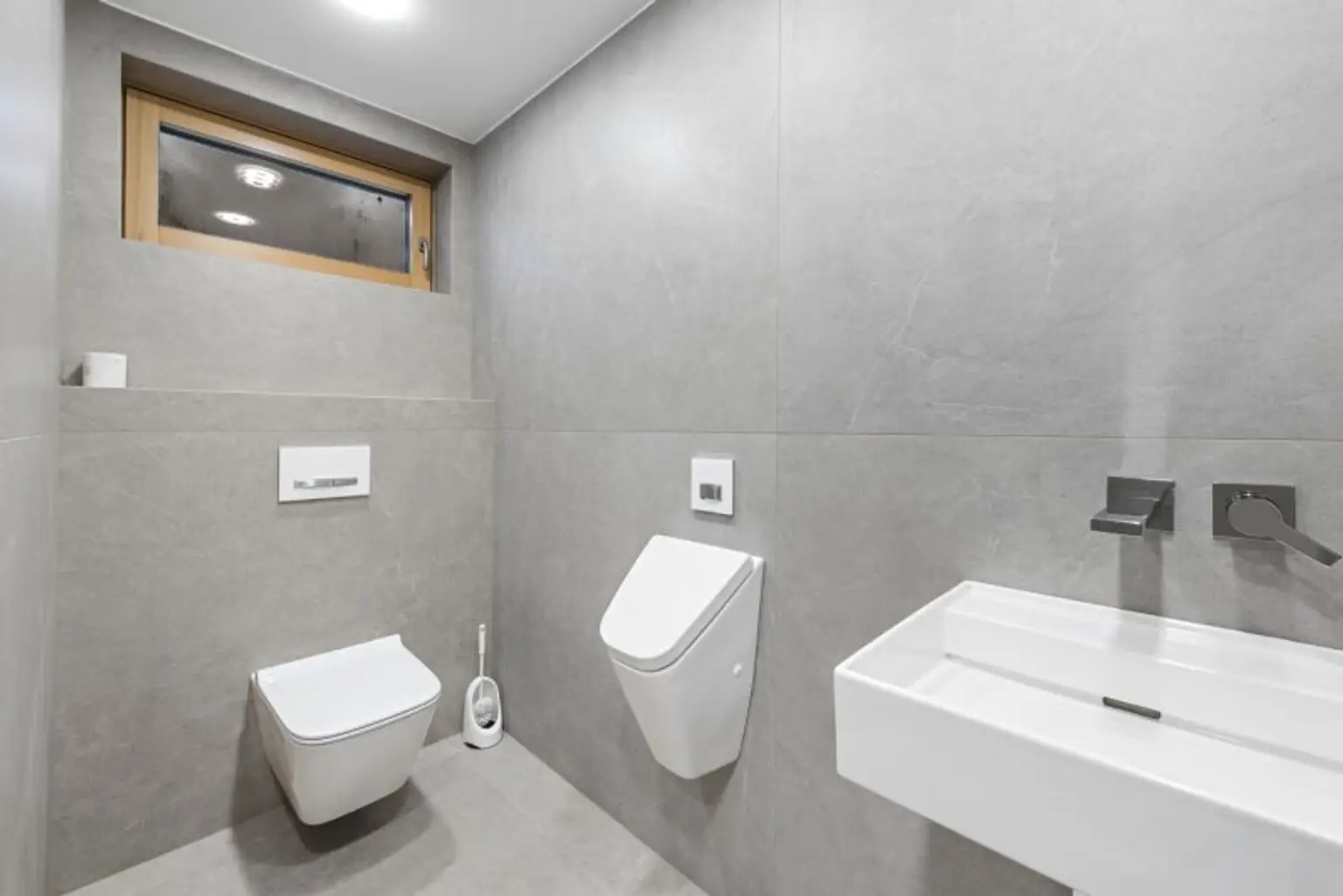 Großzügige High-End-Familienvilla der Extraklasse.