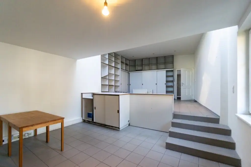 Helle Bürofläche im sanierten Altbau in Penzing mit Innenhofnutzung