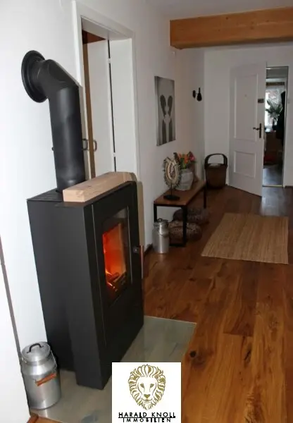 Wohn- und Betriebsgebäude in Natters