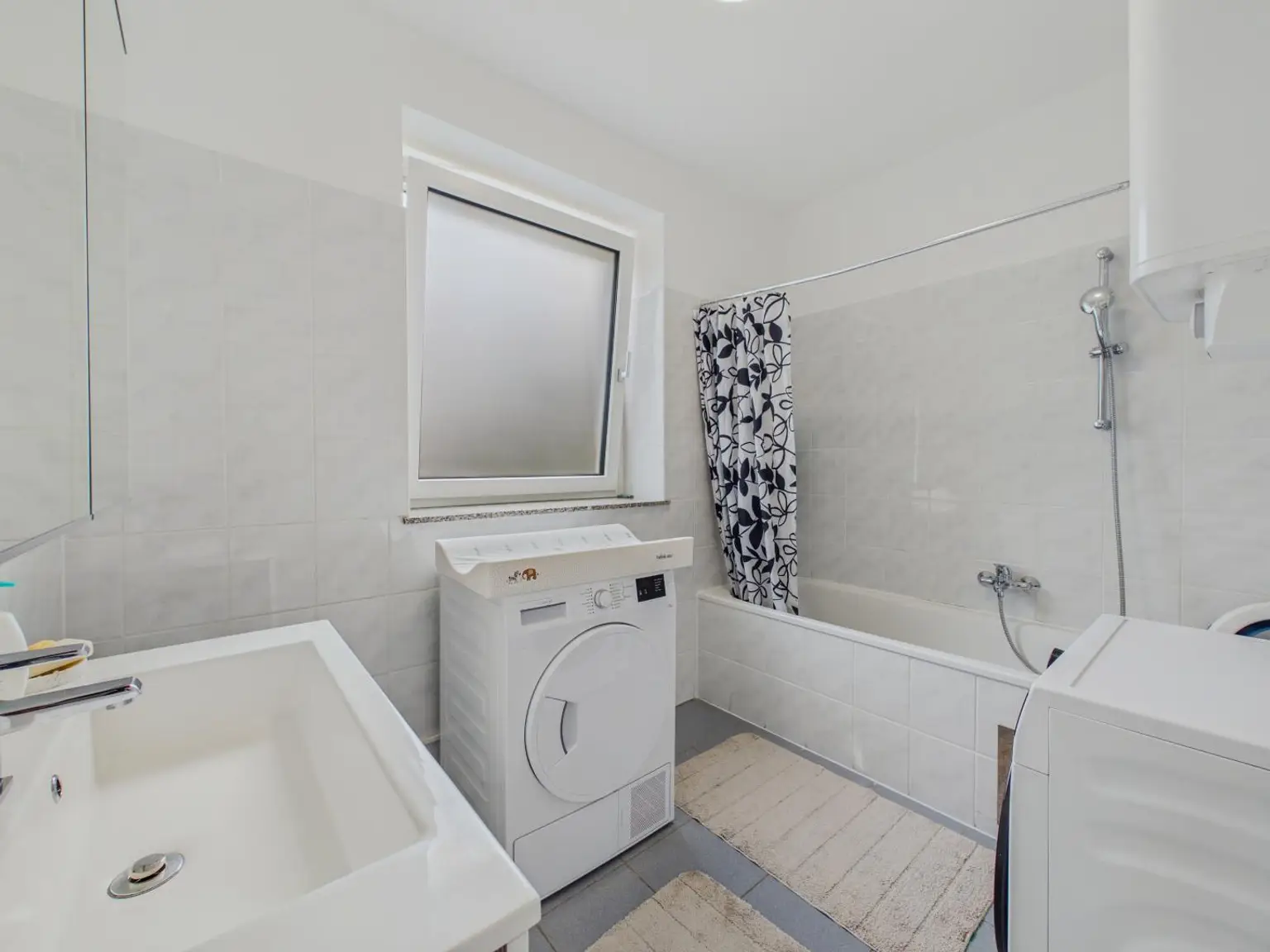Badezimmer 2