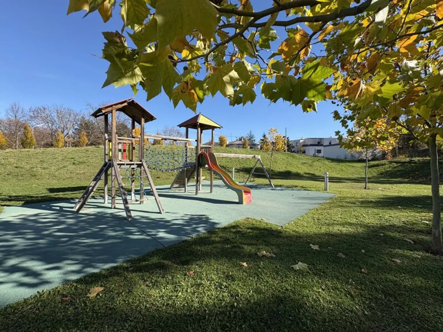 Exklusives Familienglück - 4-Zimmer Wohnung mit Blick ins Grüne