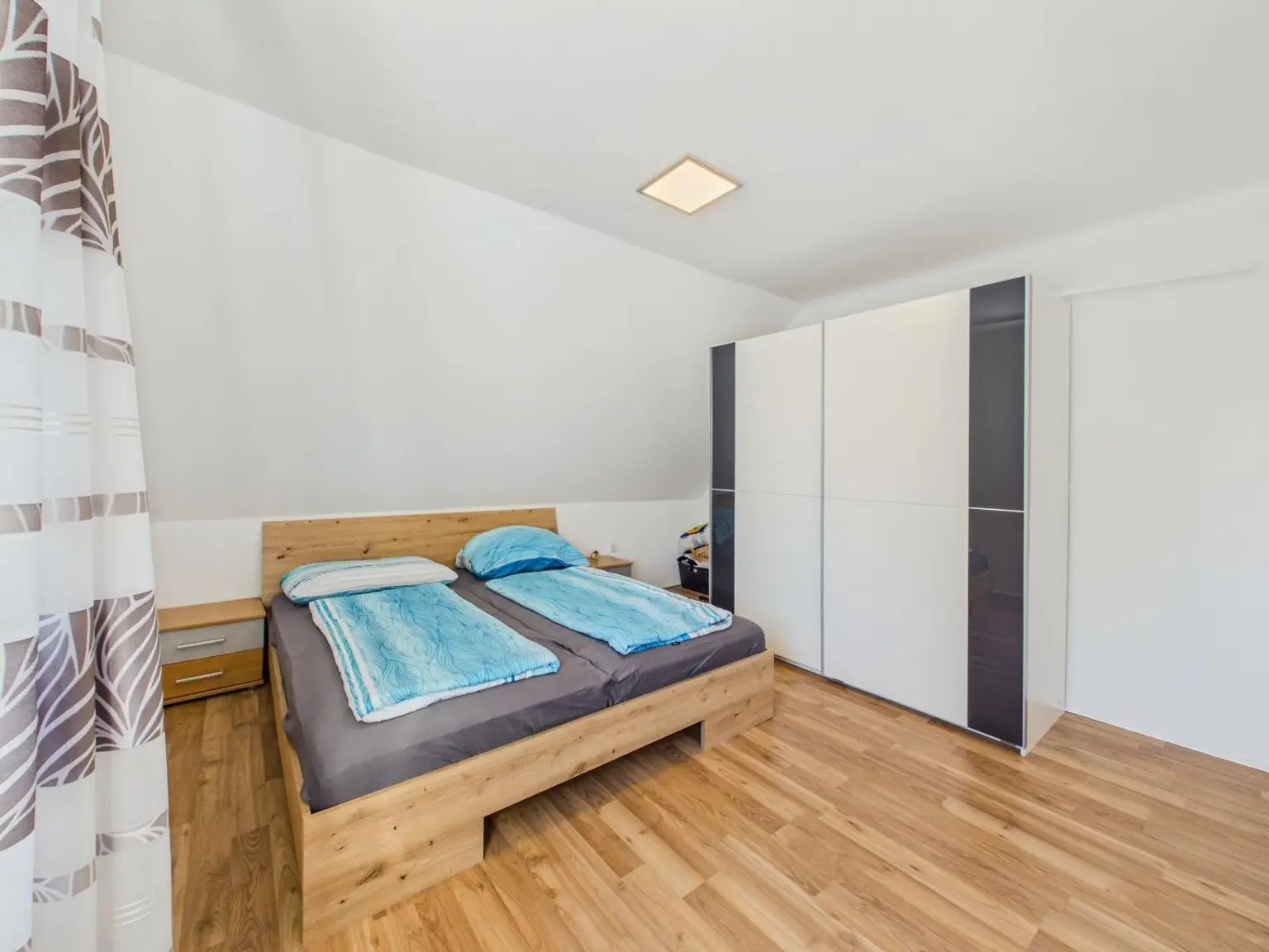 Schlafzimmer DG 2