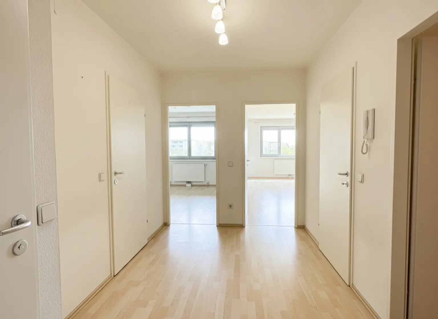 Ein Traum: Stadtwohnung in Neulaa mit unverbaubarem Blick ins Grüne