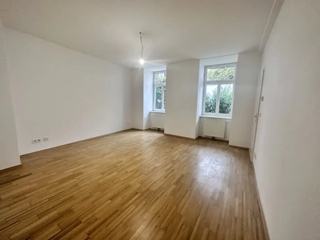 66m² Wohnung mit Garten in schönem Altbau für nur 399.000 €