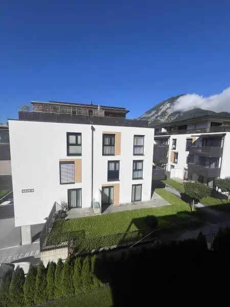 JENBACH - Neuwertige, sonnige 2 Zi.-Mietwohnung mit  großer Terrasse in Toplage