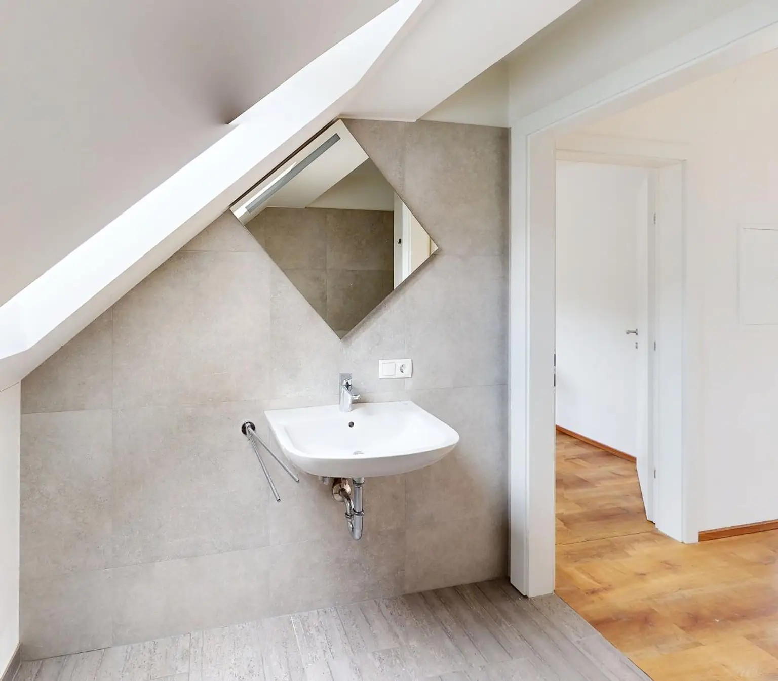 Wohnung - Badezimmer.