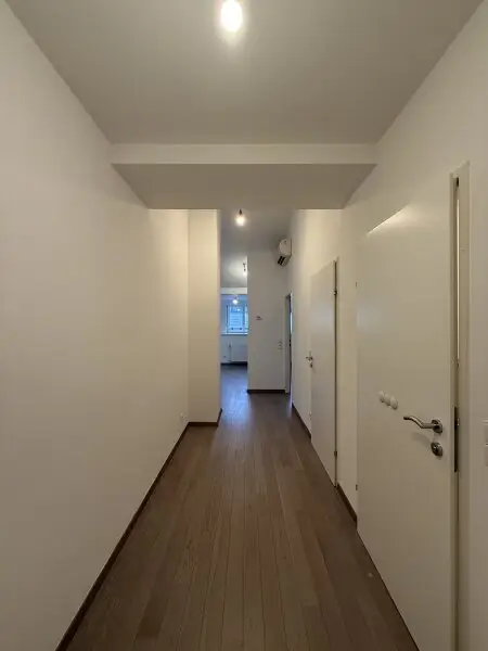 Großzügige 2-Zimmer Wohnung nahe U1 Keplerplatz in ruhiger Lage zu vermieten!