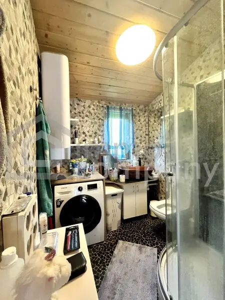 VIEL HOLZ, VIEL HERZ - Wärme, Natürlichkeit, Charakter und Potenzial im neuen Zuhause!