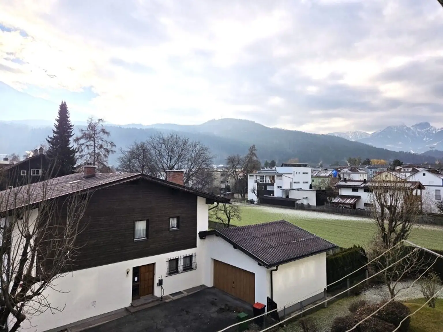 Aussicht vom Balkon nach Süd- west