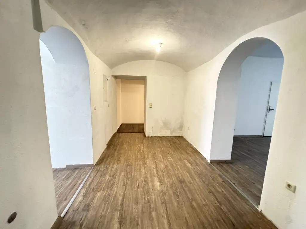 Attraktives Geschäftslokal im Herzen von Geidorf – nur 5 Gehminuten von der Universität Graz entfernt!