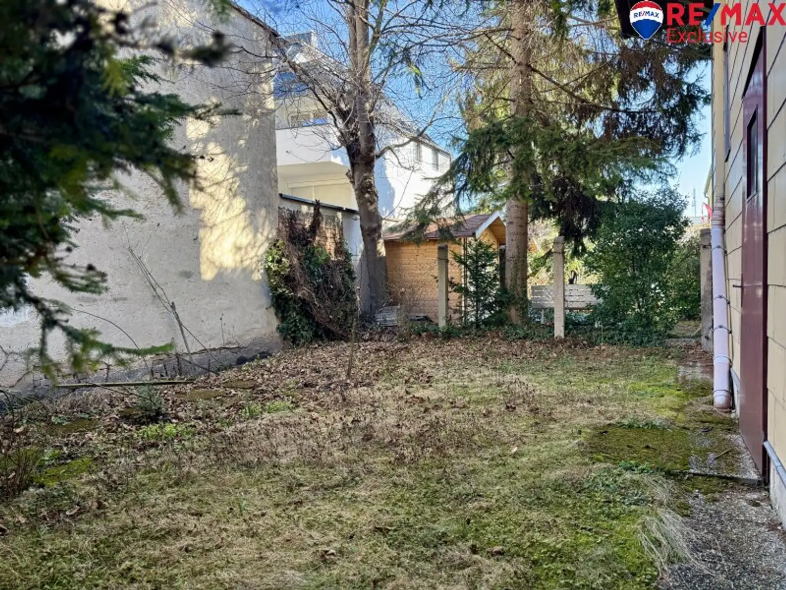 Zeitwandel - Mehrparteienhaus mit Entwicklungspotenzial in Wiener Neustadt!