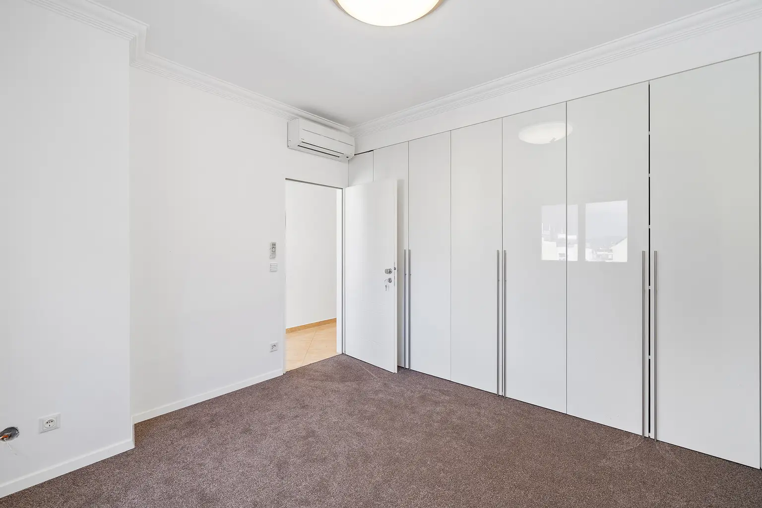 Penthouse mit 360° Weitblick – Exklusives Wohnerlebnis im 4. Bezirk auf zwei Ebenen (Tiefgarage vorhanden)
